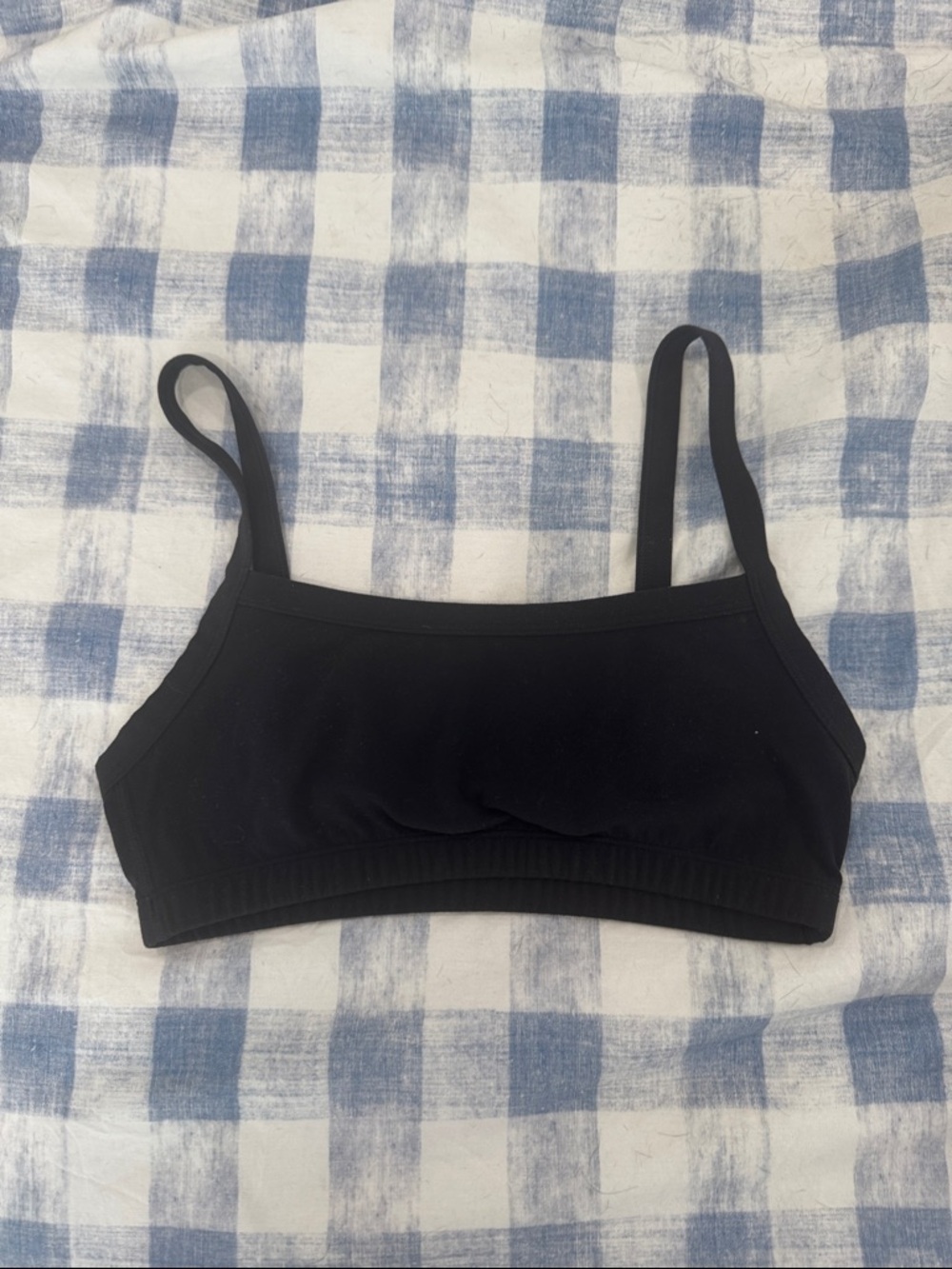 Aritzia Golden Butter Tumbler Sports Bra